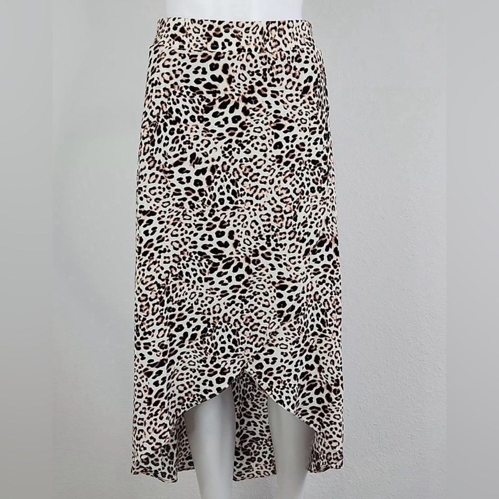 I.N. Studio Black and White Leopard High Low Skirt- Size Medium‎